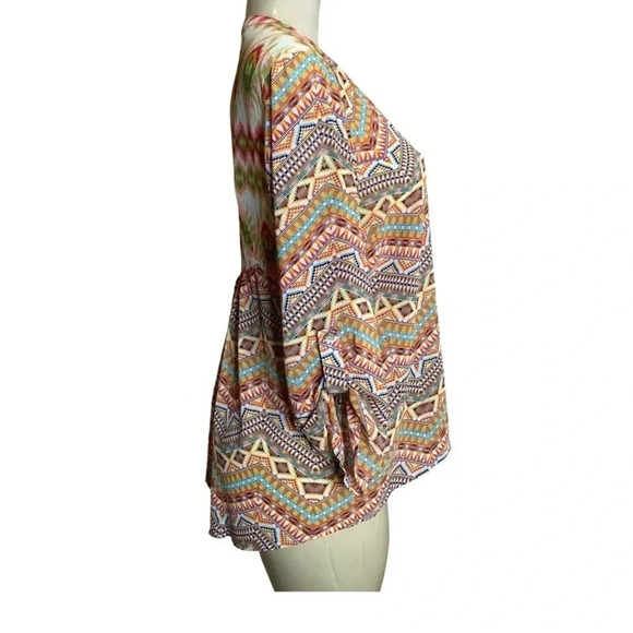 Fig and Flowers Button Up Blouse Size Small (Preowned) - Picture 2 of 5